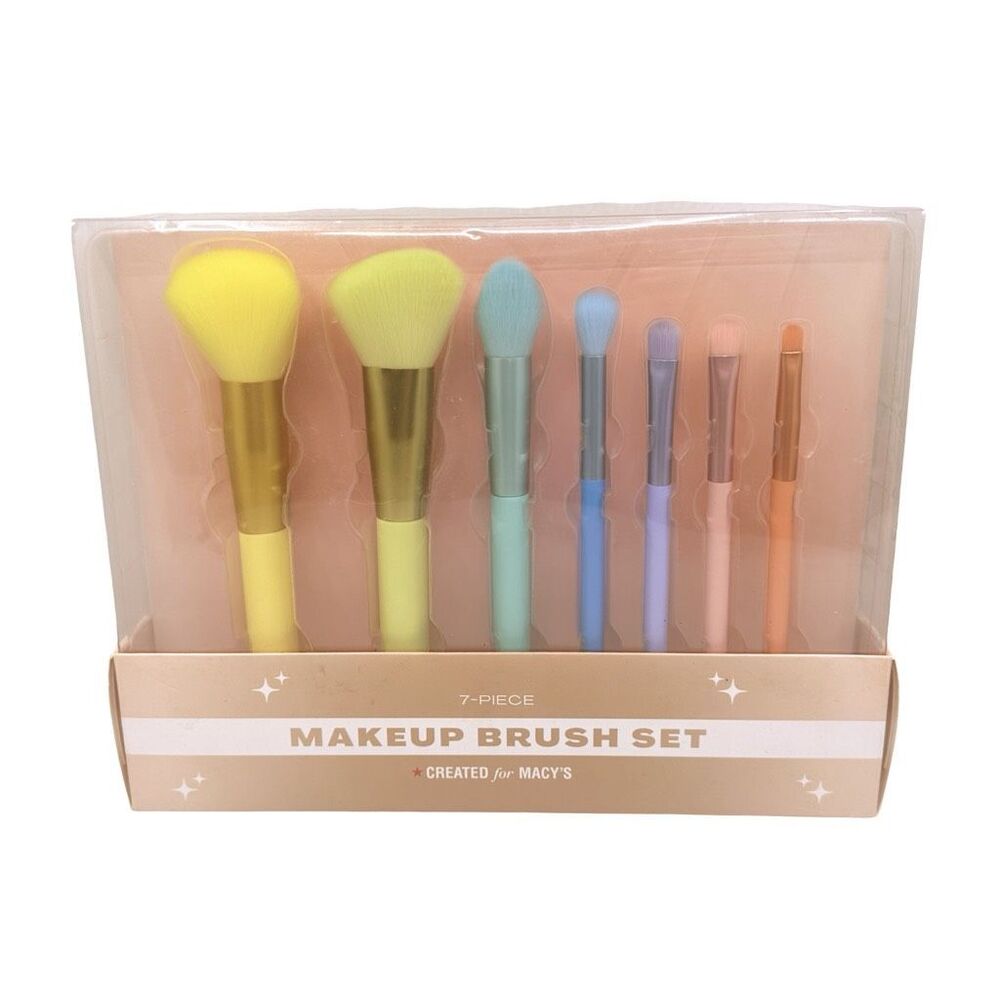 Created for Macy’s 7 Piece Make-Up Brush Set